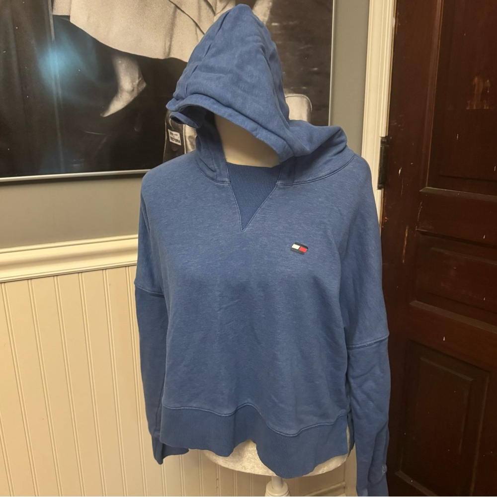Tommy Hilfiger Sport Women’s Blue Hooded Cropped Sweatshirt Size Medium
